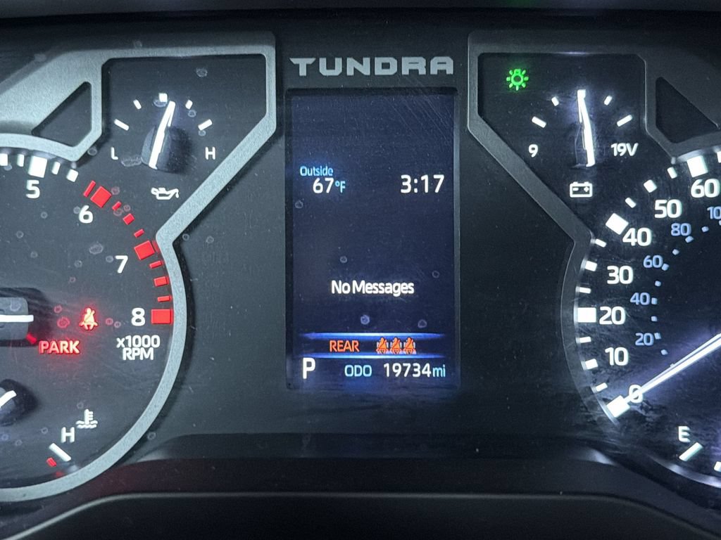 Used 2024 Toyota Tundra SR5 w/ SR5 Convenience Package AWD/4WD image 10