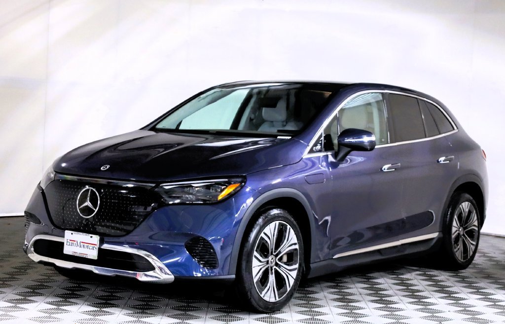 Used 2023 Mercedes-Benz EQE 350+ 4MATIC SUV image 3