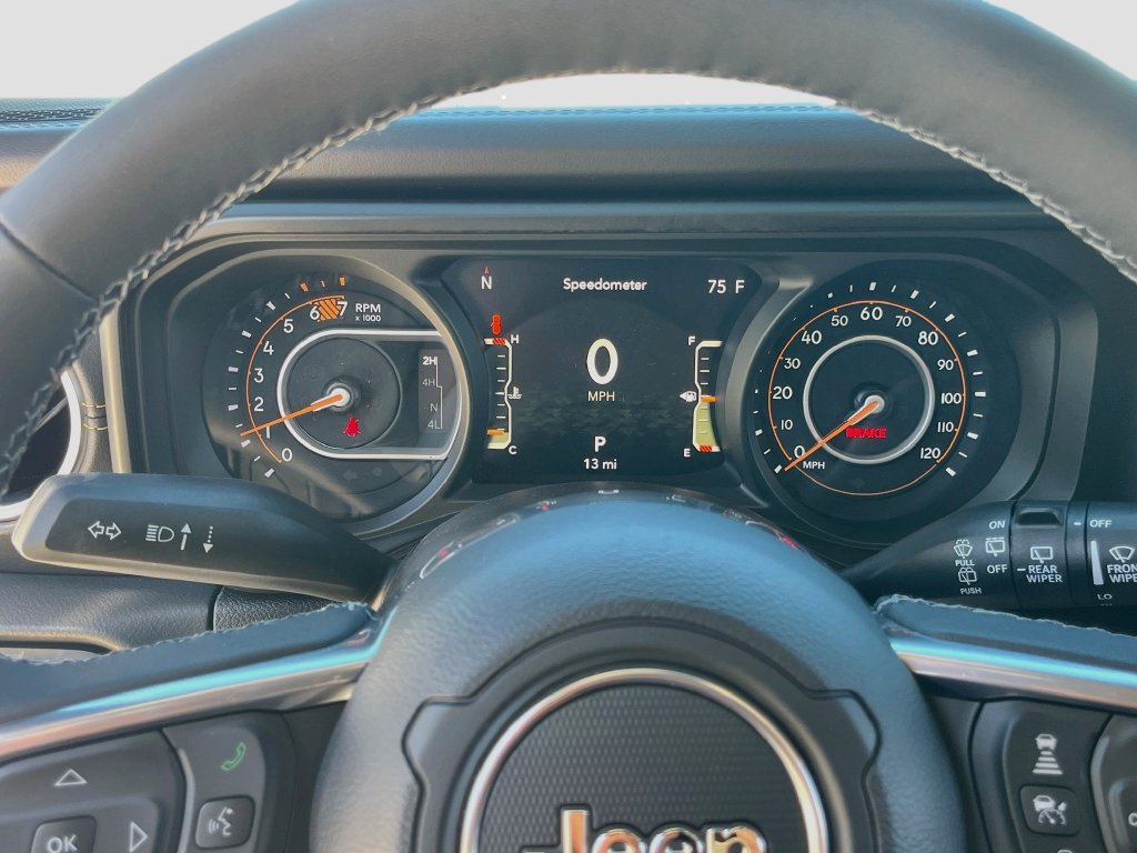 New 2027 Jeep Wrangler Unlimited Sahara AWD/4WD image 12