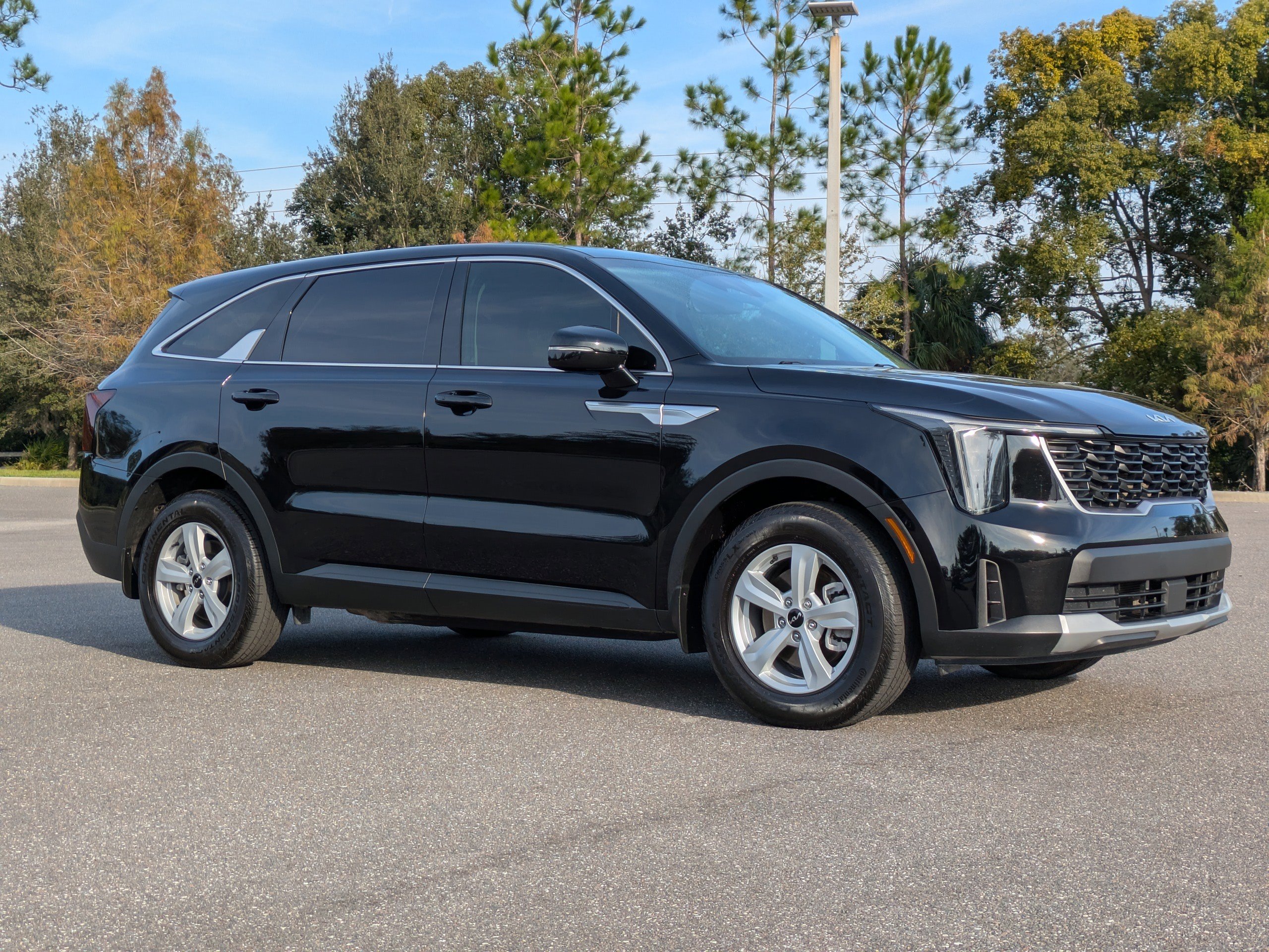 Used 2024 Kia Sorento LX video 2