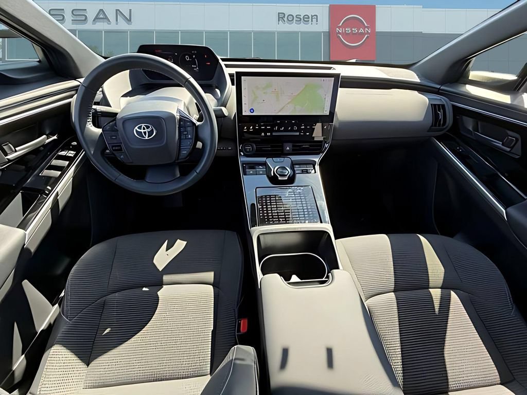 Used 2024 Toyota bZ4X AWD w/ Weather Package image 7