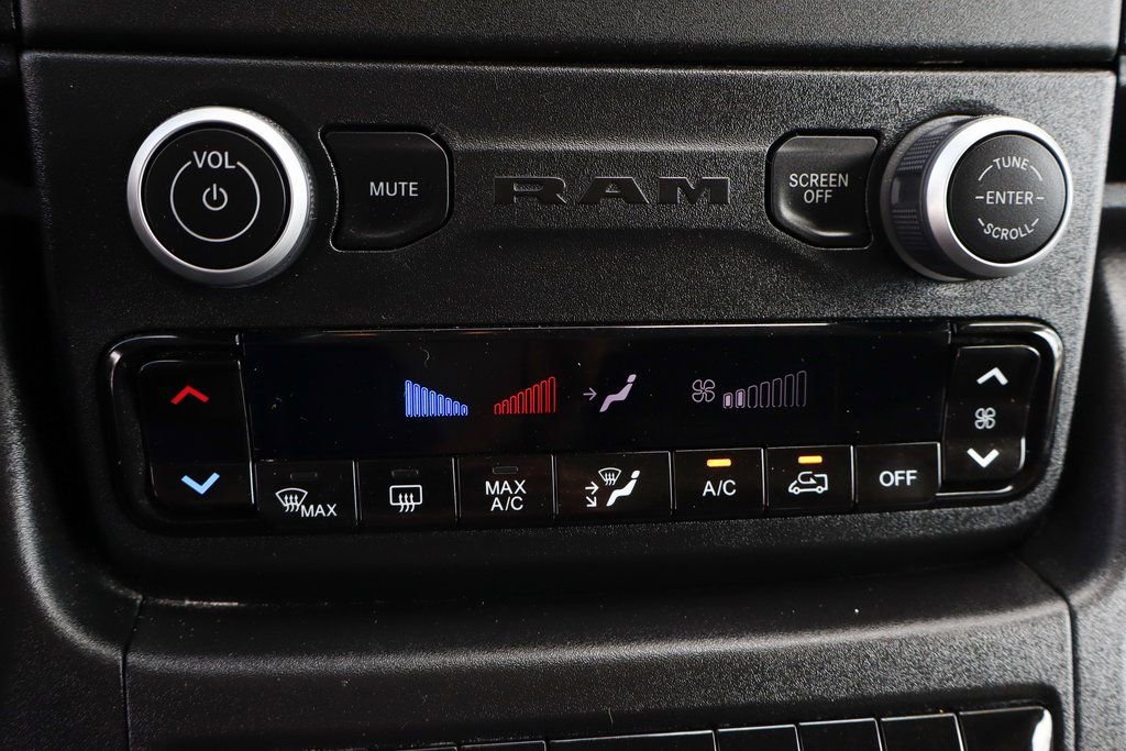 Used 2025 RAM ProMaster 3500 w/ Convenience Group image 40