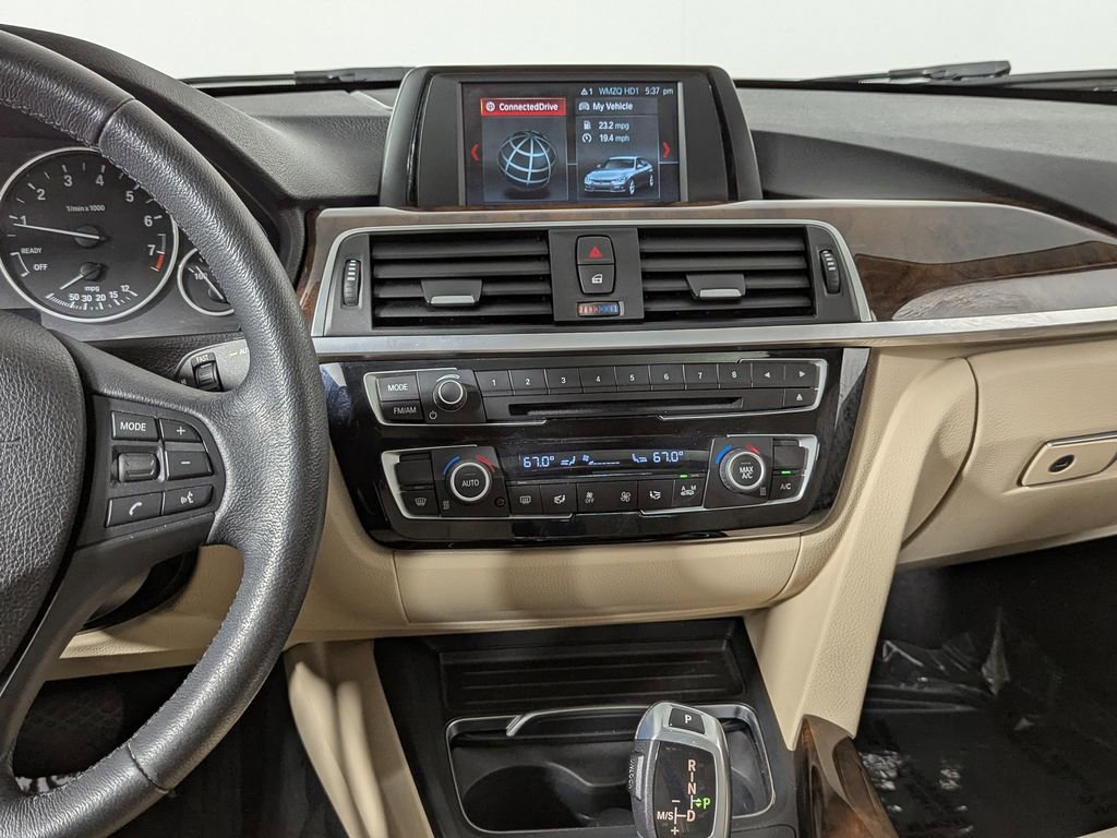 Used 2018 BMW 320i Sedan RWD image 35