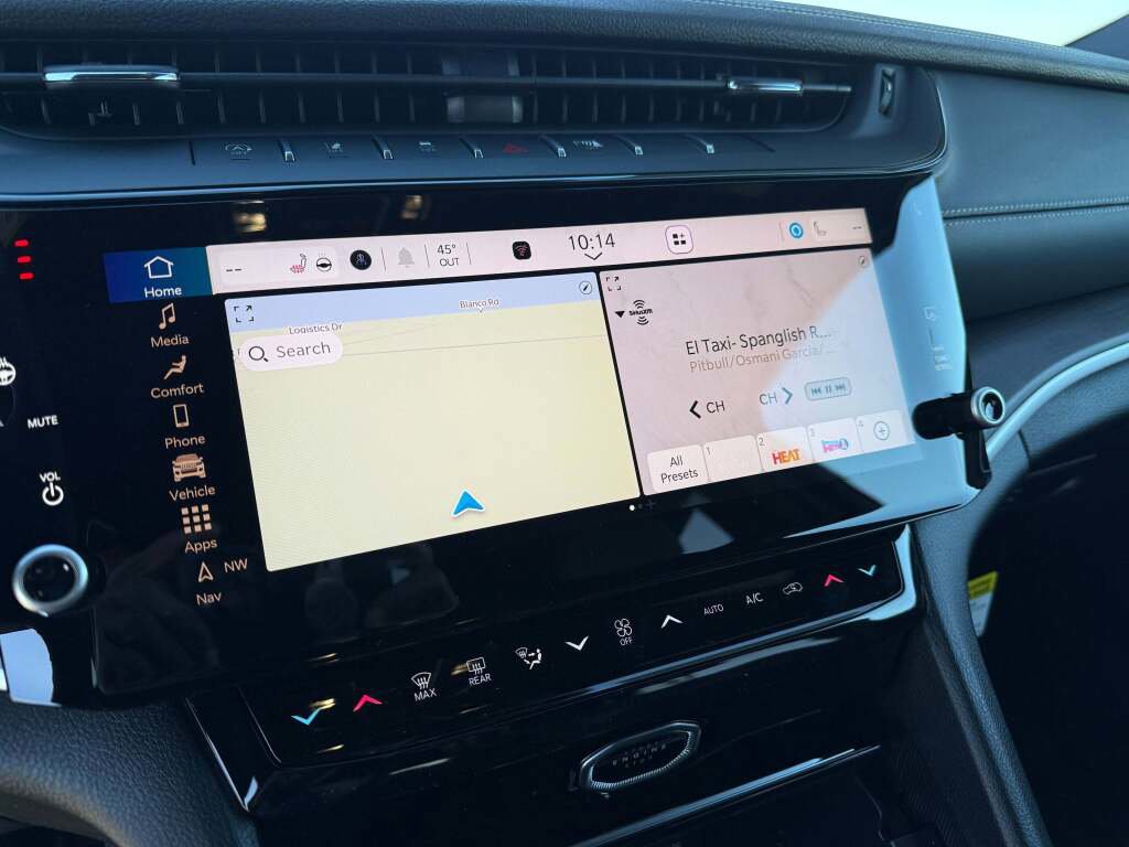 New 2026 Jeep Grand Cherokee Altitude image 32