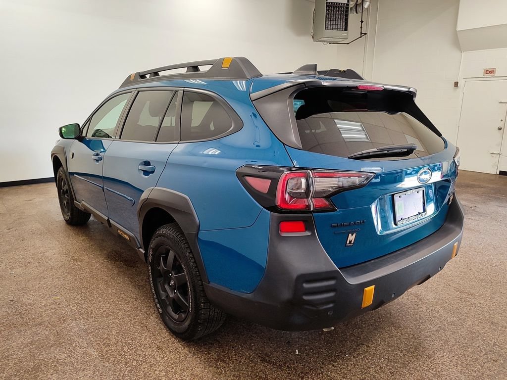 Used 2023 Subaru Outback Wilderness AWD/4WD image 3
