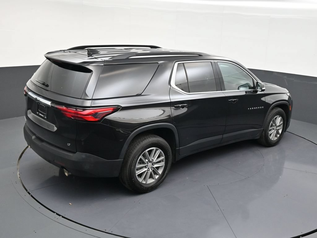 Used 2023 Chevrolet Traverse LT FWD image 13