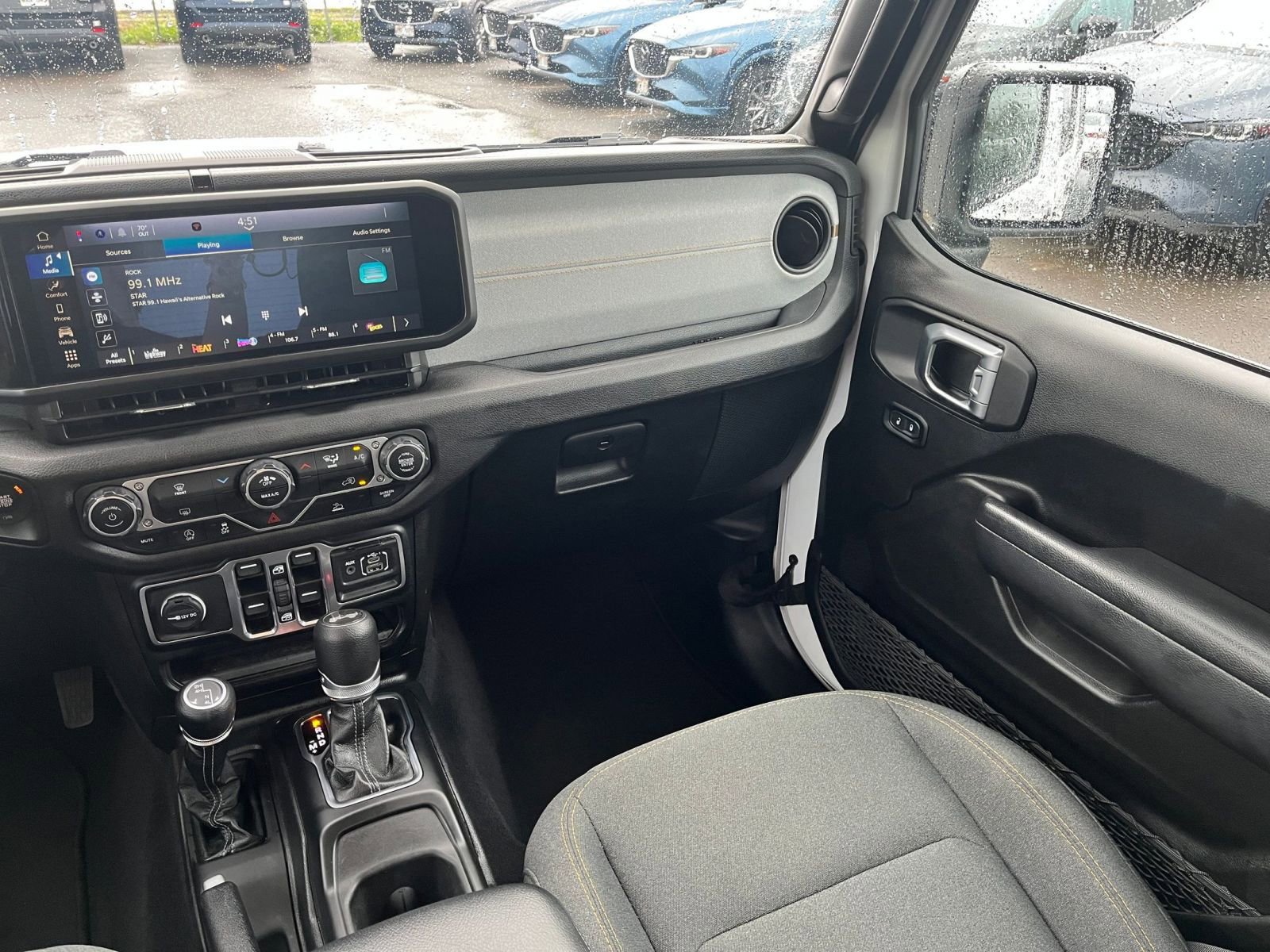 Used 2025 Jeep Wrangler Sport S image 34