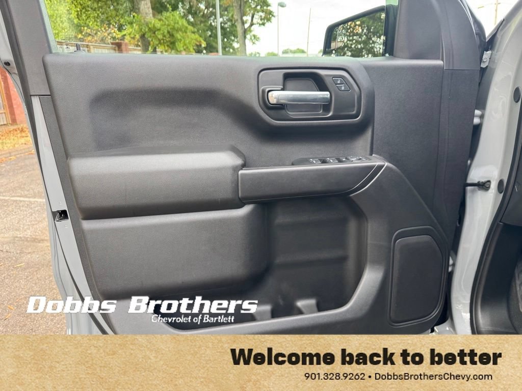 Used 2024 Chevrolet Silverado 1500 Custom AWD/4WD image 14