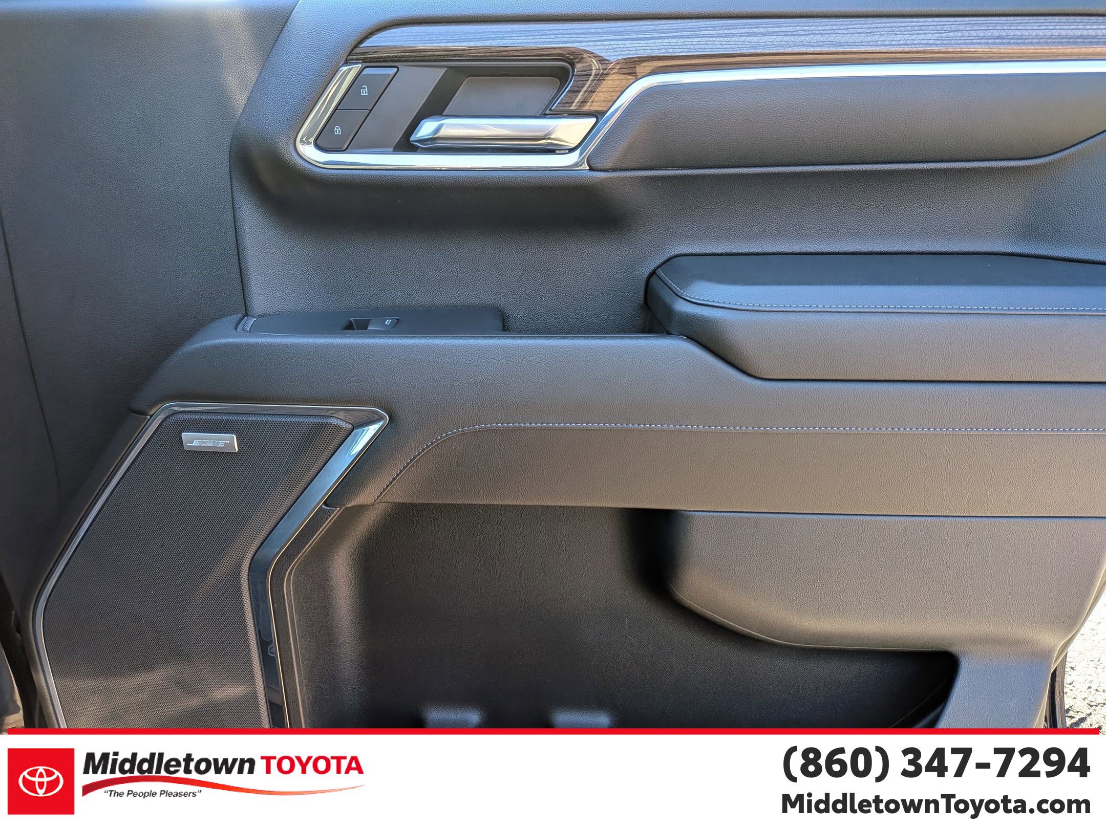 Used 2024 Chevrolet Silverado 1500 LT Trail Boss w/ Convenience Package II AWD/4WD image 36