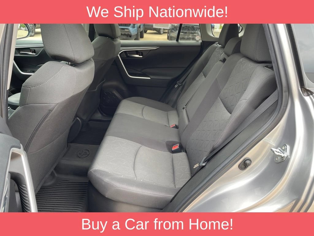 Used 2021 Toyota RAV4 XLE w/ Convenience Package AWD/4WD image 12