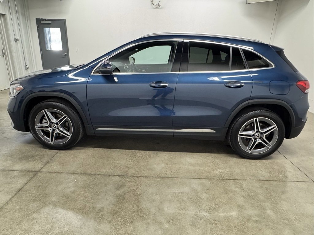 Used 2023 Mercedes-Benz GLA 250 4MATIC image 6