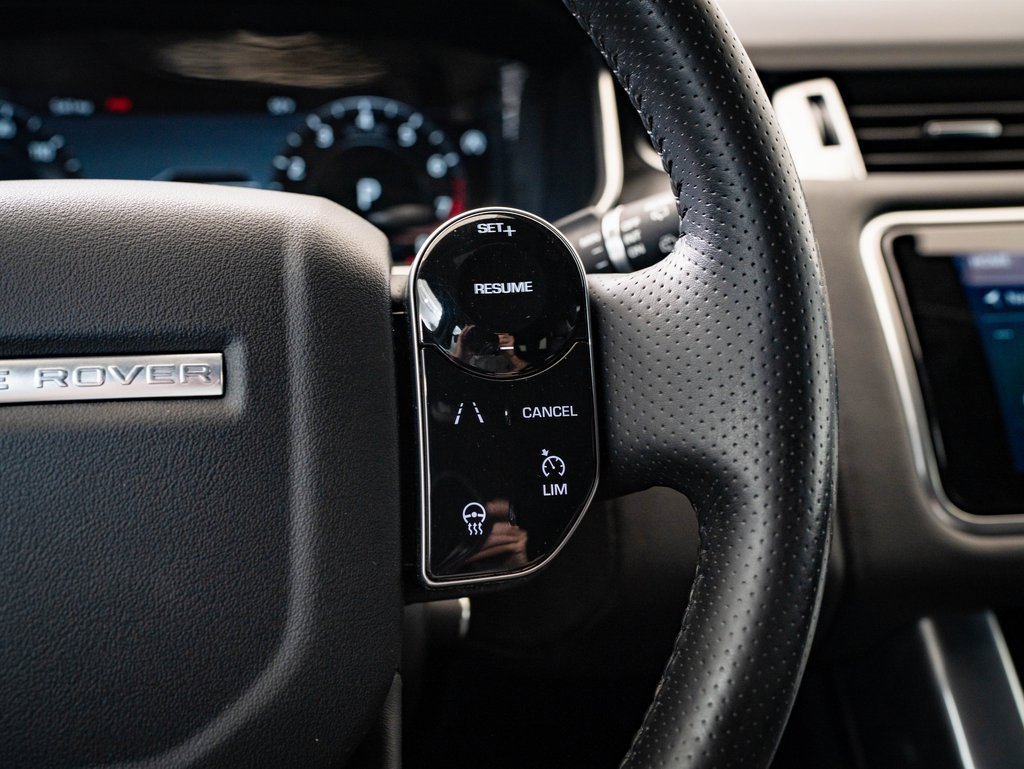 Used 2020 Land Rover Range Rover Sport HSE image 30
