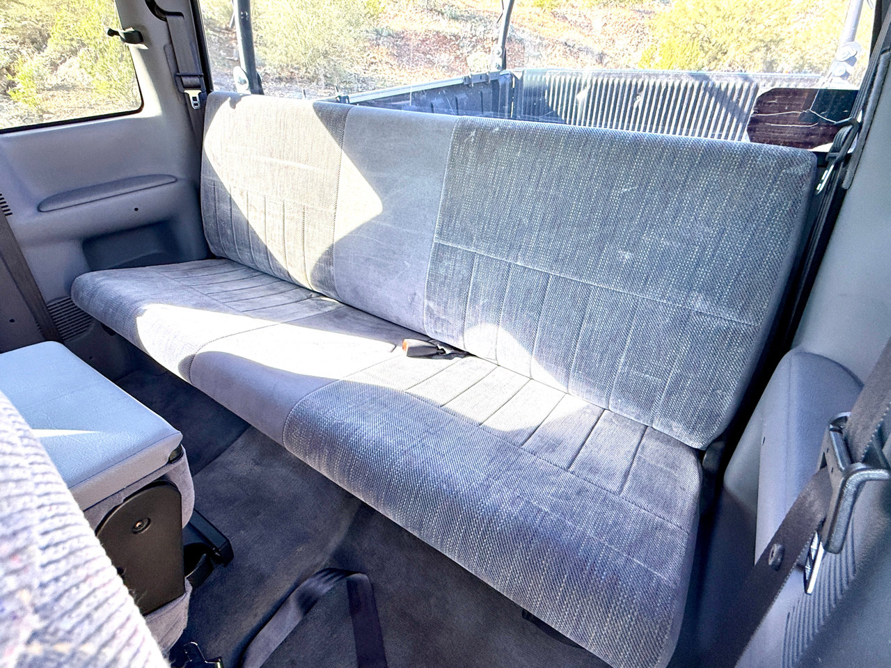 Used 1997 Dodge Ram 1500 Truck 2WD Club Cab image 12