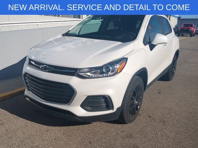 Certified 2022 Chevrolet Trax LT w/ Driver Confidence Package AWD/4WD image 11