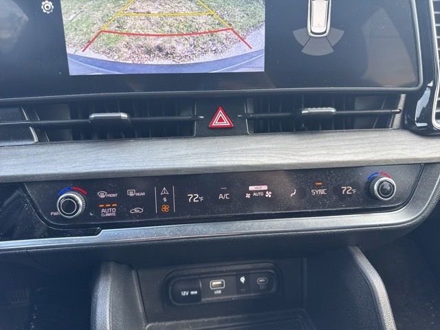 Used 2024 Kia Sportage X-Line w/ X-Line Premium Package image 11