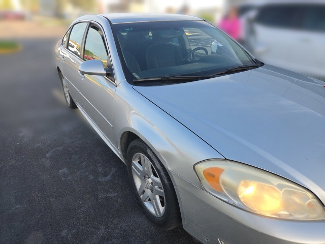 Used 2012 Chevrolet Impala LT FWD image 2