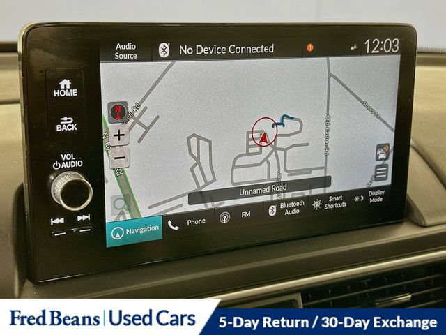 Used 2024 Honda Pilot Touring image 18