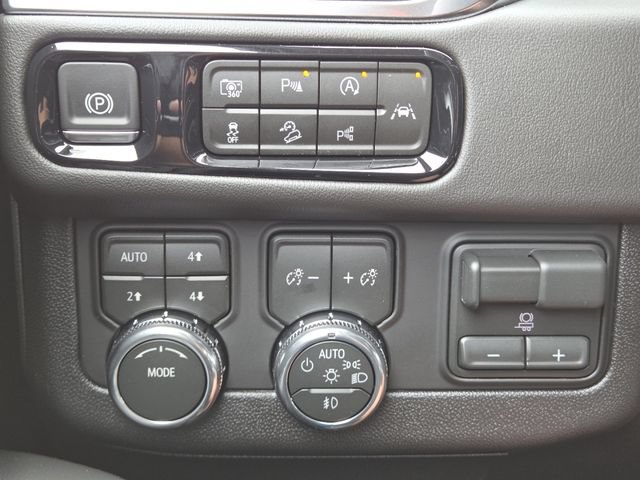 New 2026 GMC Yukon XL Elevation AWD/4WD image 29