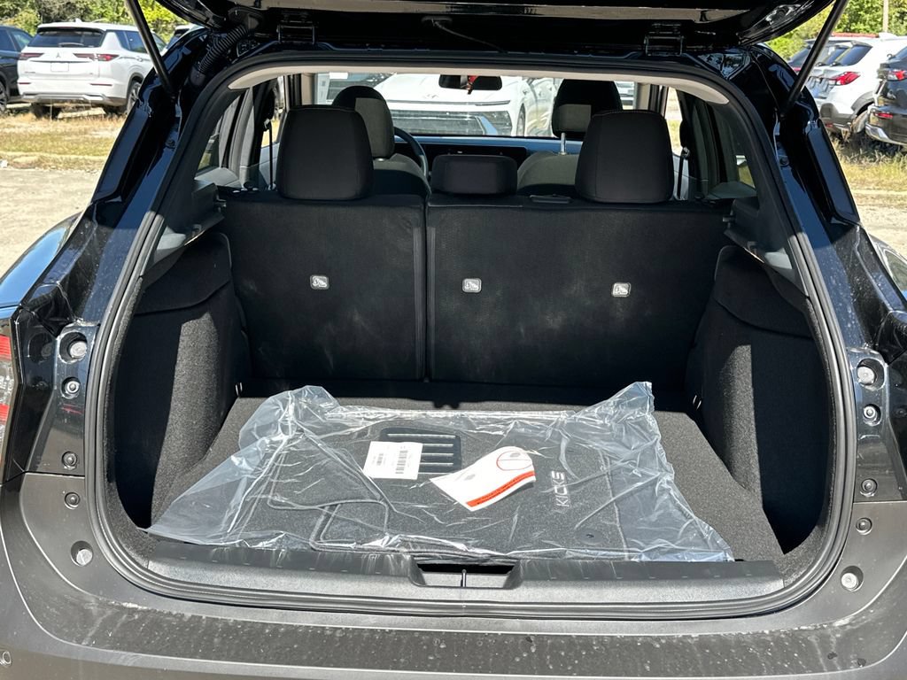 New 2026 Nissan Kicks SV w/ SV Premium Package AWD/4WD image 19
