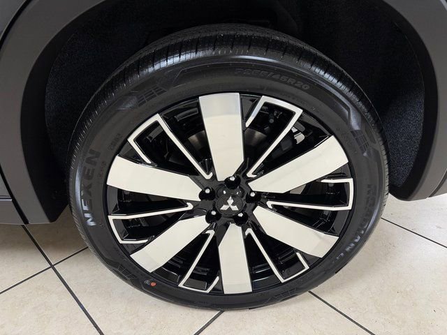 New 2026 Mitsubishi Outlander SE FWD image 25