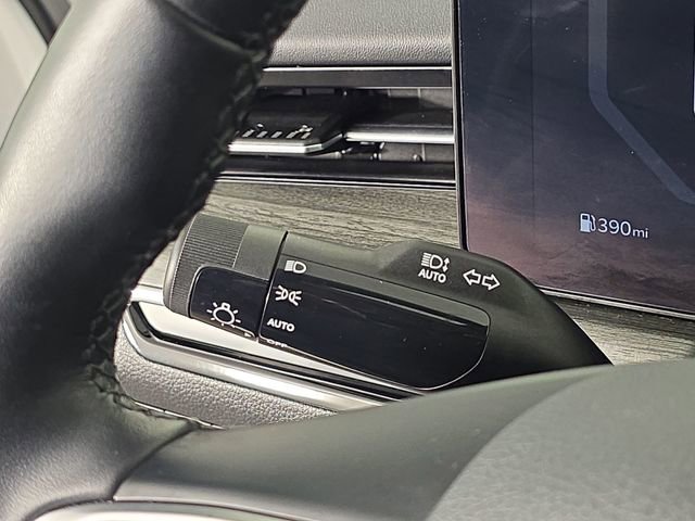 Used 2025 Kia K5 EX image 30