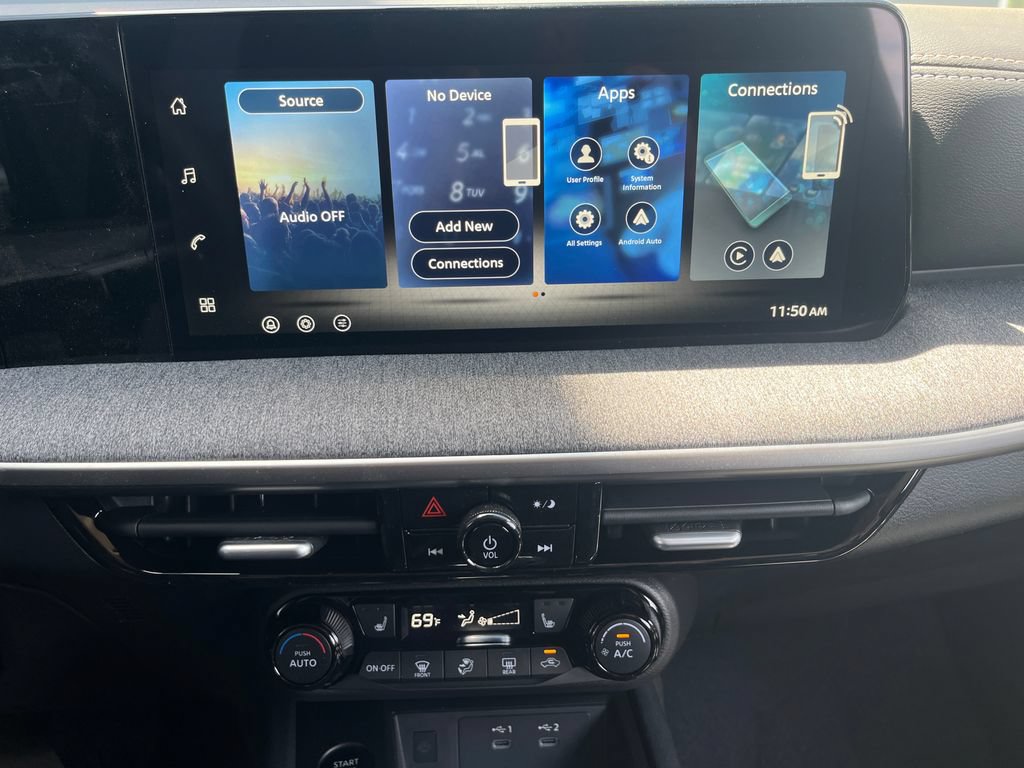 New 2026 Nissan Kicks SV w/ Cold Weather Package FWD image 19