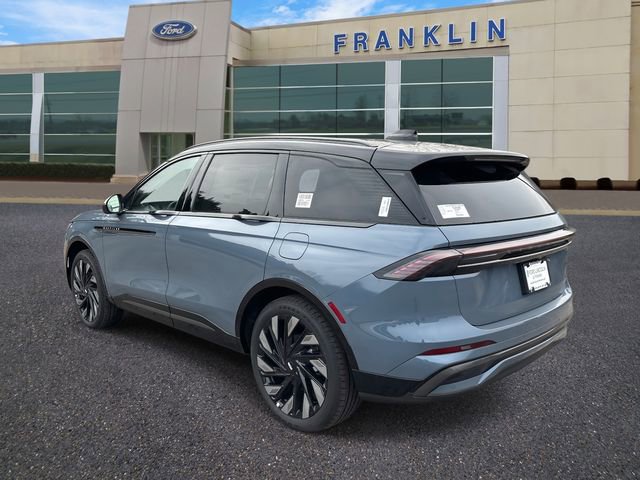 New 2026 Lincoln Nautilus Reserve w/ Jet Appearance Package image 5