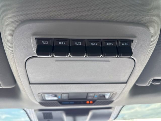 Used 2026 Ford F350 XL w/ FX4 Off-Road Package AWD/4WD image 17