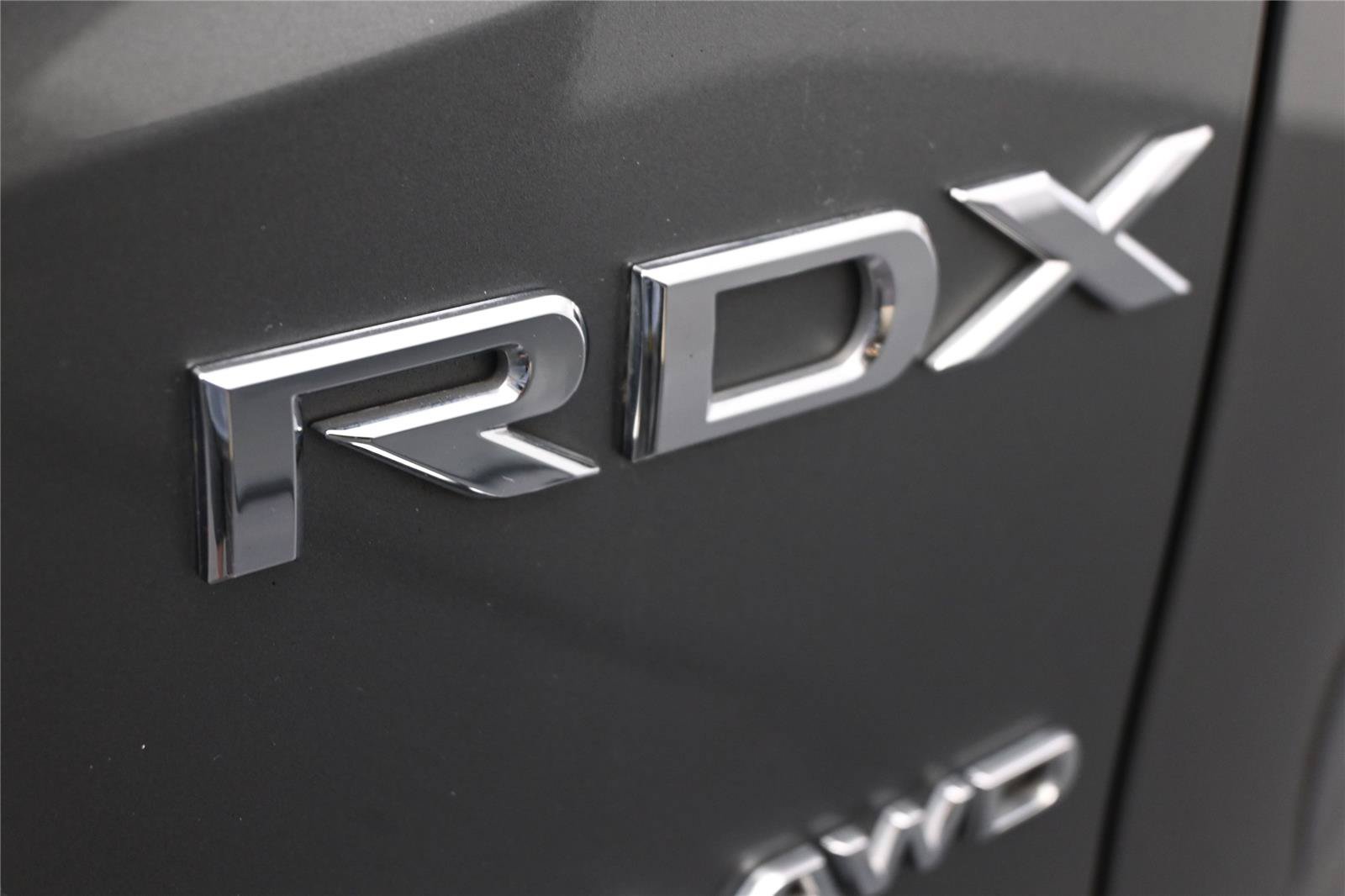 Used 2025 Acura RDX SH-AWD image 21