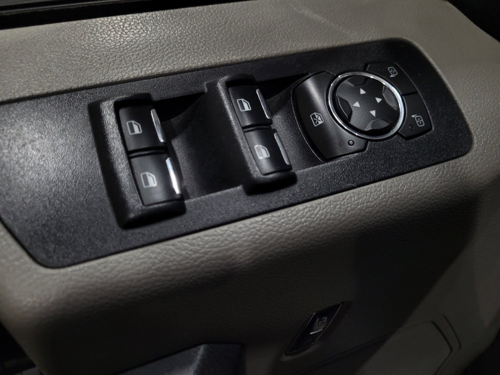 Used 2015 Ford F150 XL w/ Equipment Group 101A Mid AWD/4WD image 27