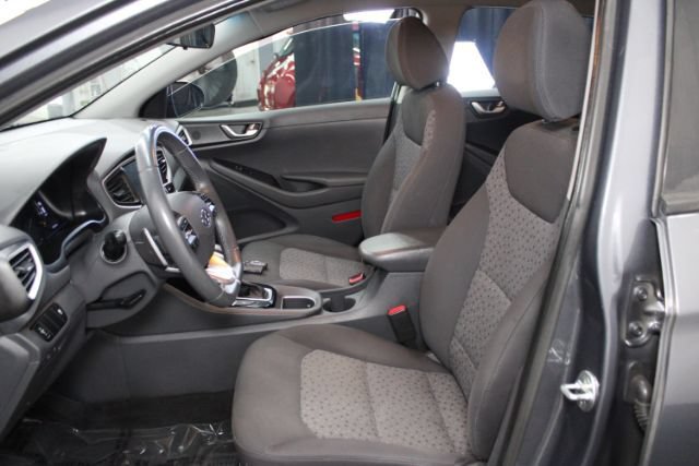 Used 2018 Hyundai Ioniq Plug-In Hybrid FWD image 13