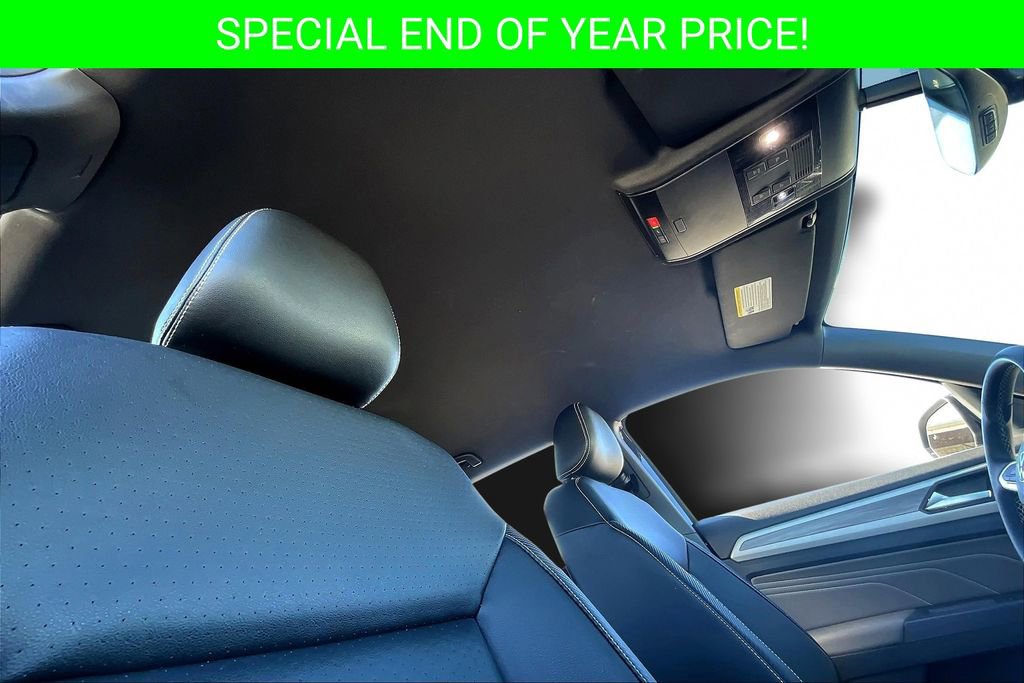 Used 2021 Volkswagen Atlas Cross Sport SE image 27