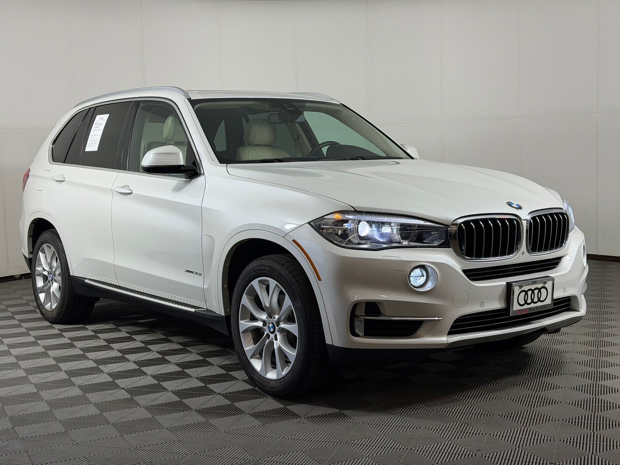Used 2015 BMW X5 xDrive35i AWD/4WD image 7