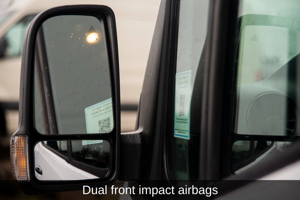 Used 2025 Mercedes-Benz Sprinter 2500 image 24