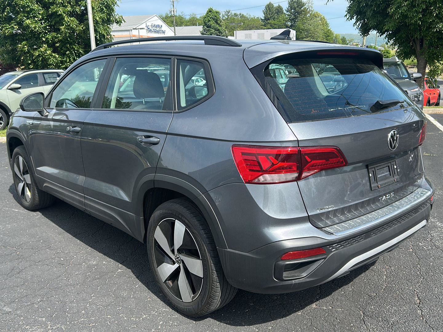 Used 2023 Volkswagen Taos S w/ Driver Assistance Package AWD/4WD image 3