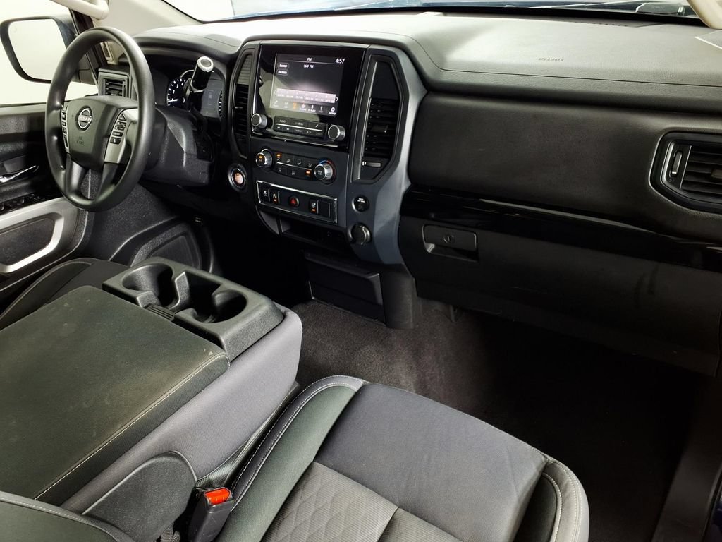 Used 2023 Nissan Titan SV RWD image 13