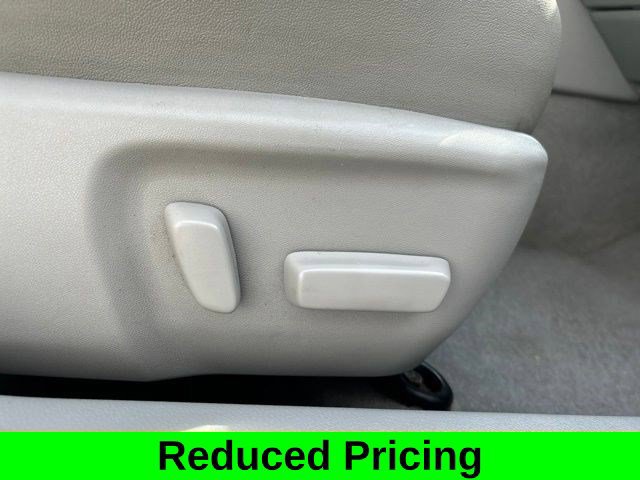 Used 2015 Toyota Camry XLE FWD image 46