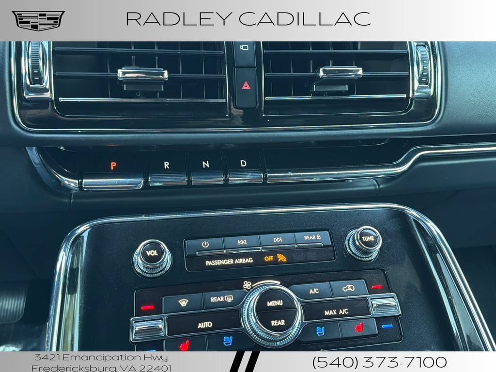 Used 2024 Lincoln Navigator L Black Label AWD/4WD image 10