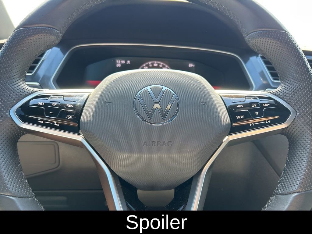 Certified 2024 Volkswagen Tiguan SE R-Line image 18
