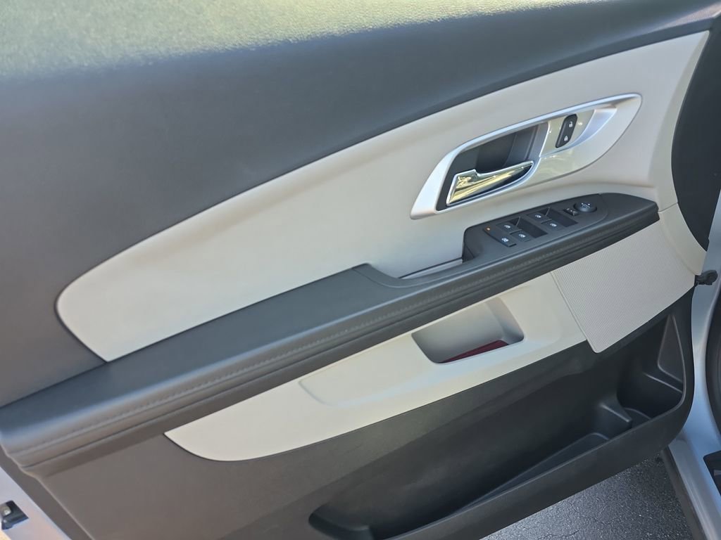Used 2014 Chevrolet Equinox LS FWD image 20