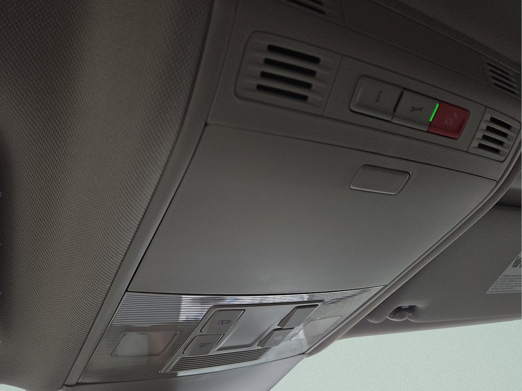 New 2026 Volkswagen Taos SE FWD image 19