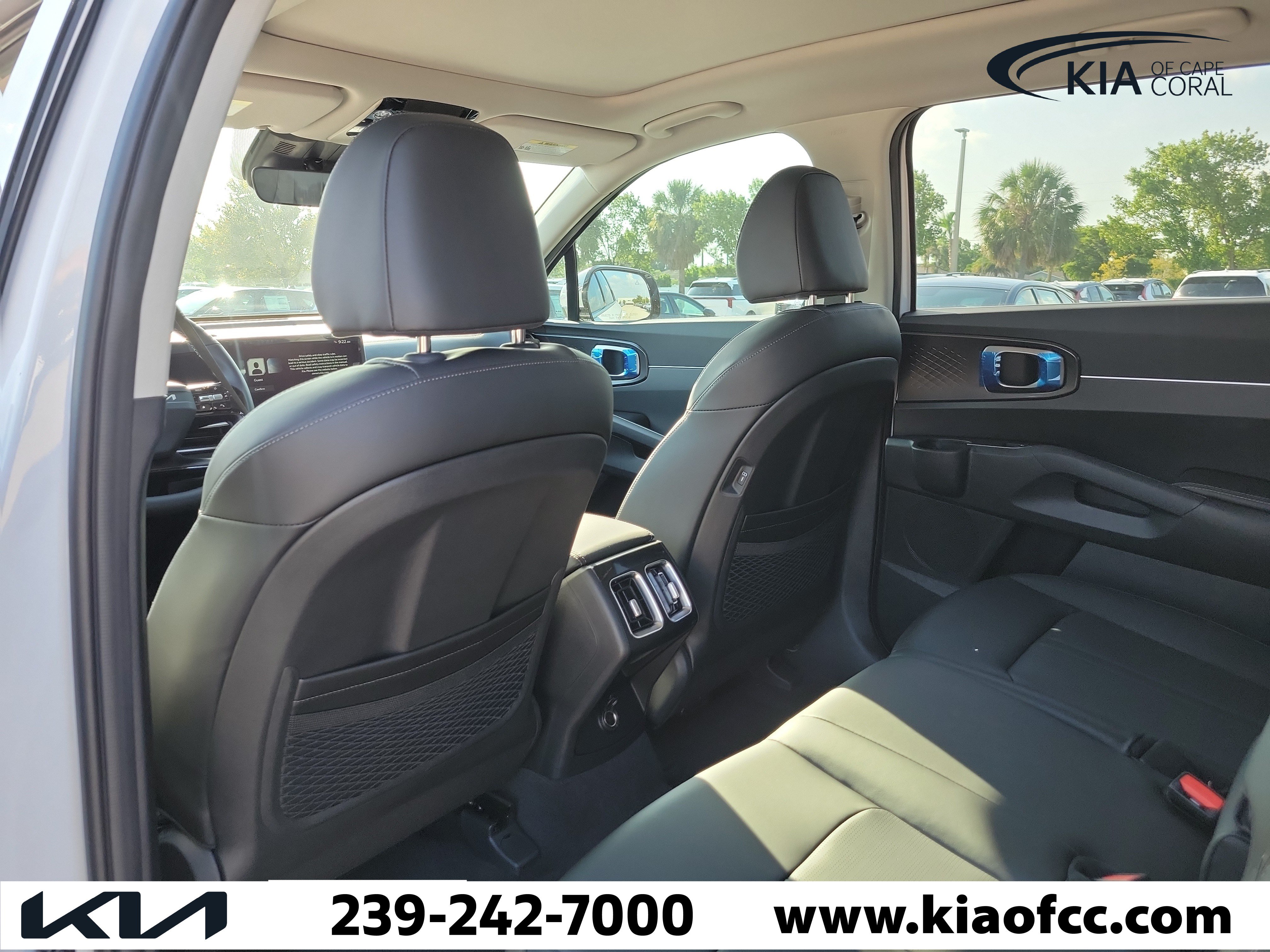 New 2026 Kia Sorento S w/ S Panoramic Sunroof Package FWD image 12