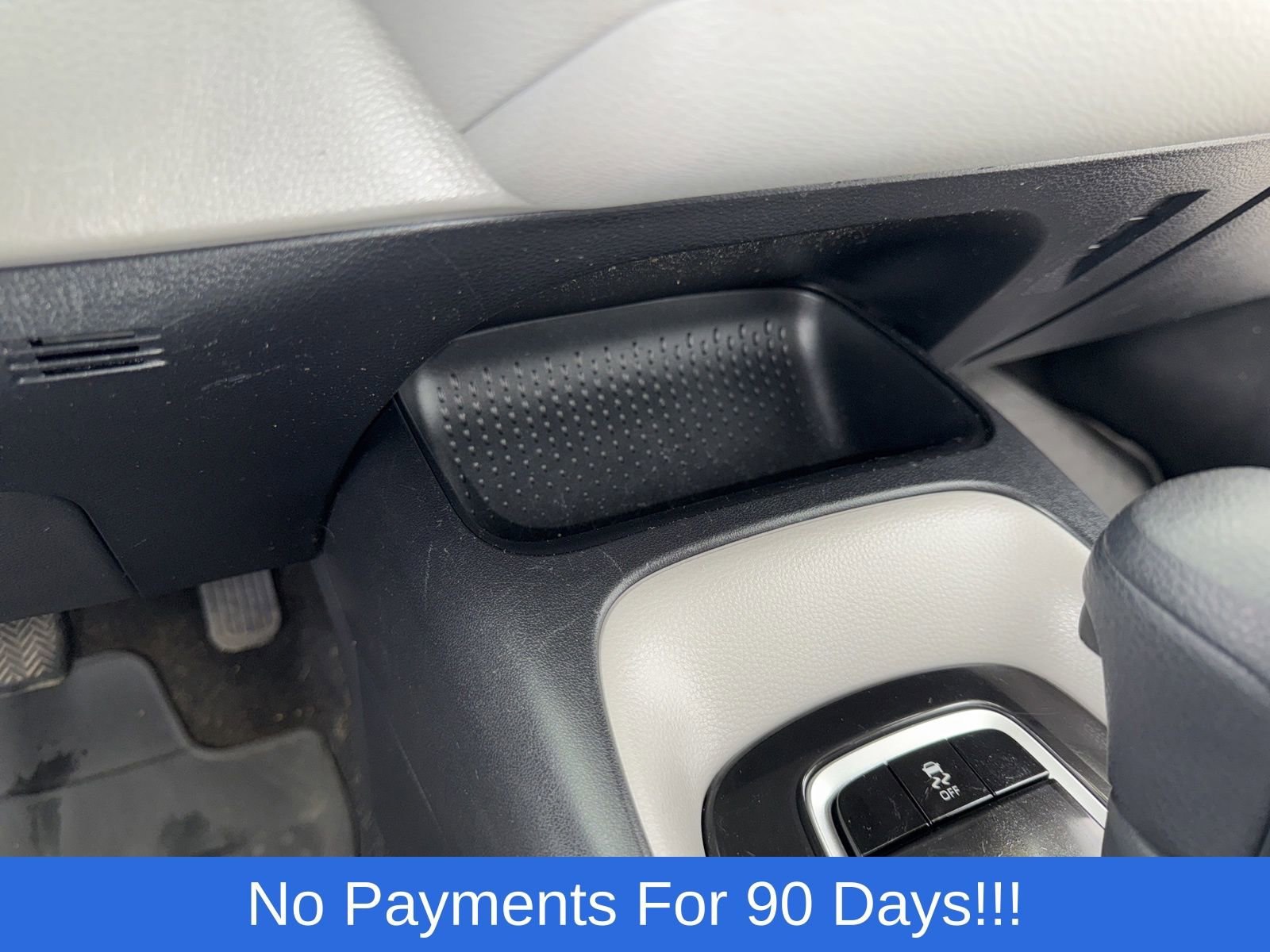 Used 2020 Toyota Corolla L image 19