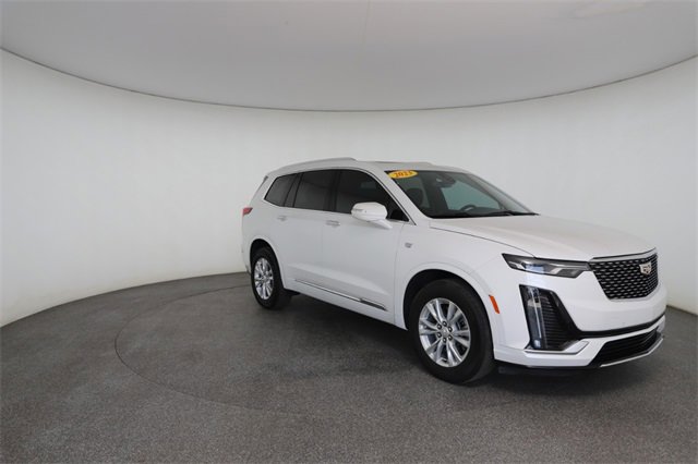 Used 2023 Cadillac XT6 Luxury image 28