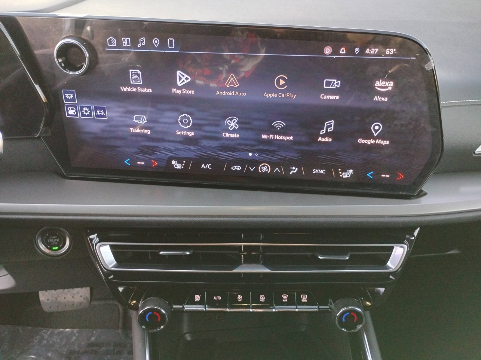 Used 2024 Chevrolet Traverse LT w/ Trailering Package image 32