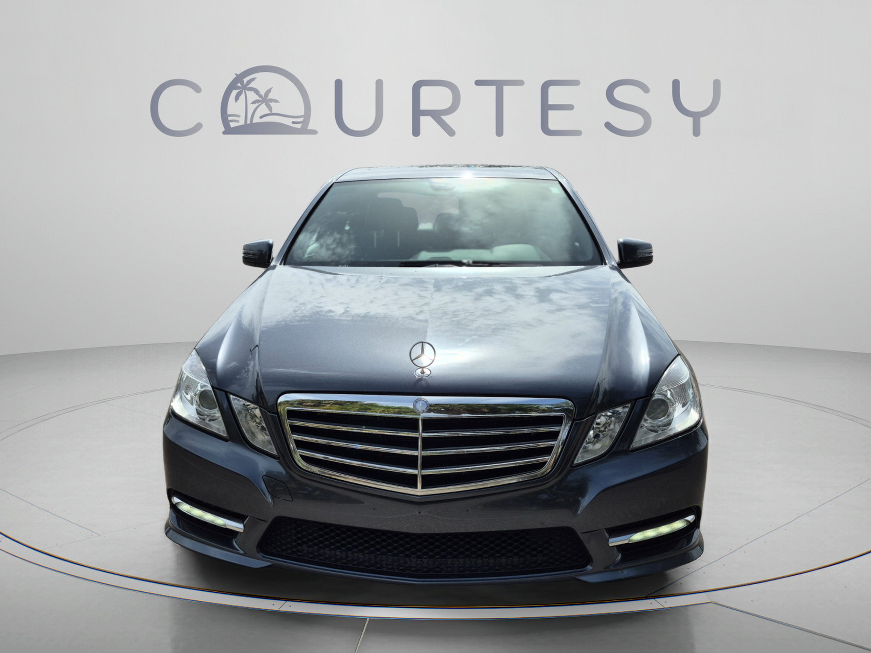 Used 2012 Mercedes-Benz E 350 4MATIC Sedan image 10