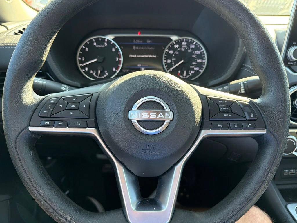 Used 2025 Nissan Sentra SV FWD image 23