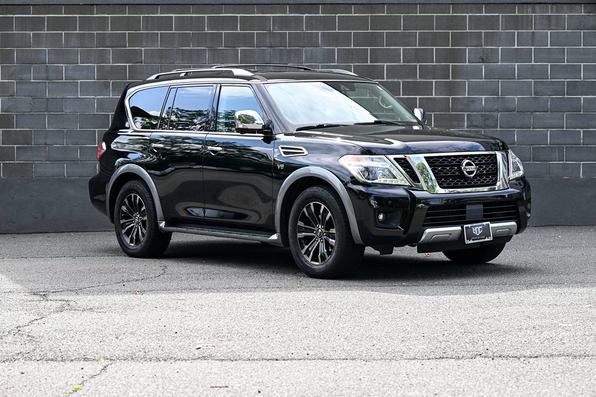 Used 2018 Nissan Armada Platinum w/ Interior Lighting Package AWD/4WD image 2