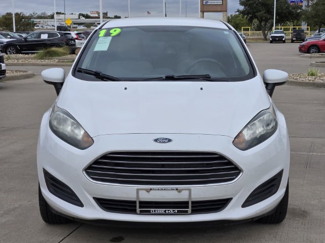 Used 2019 Ford Fiesta SE FWD image 2