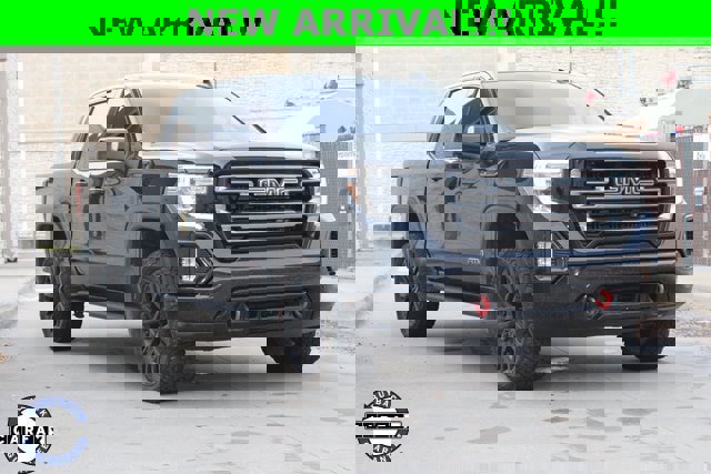 Used 2021 GMC Sierra 1500 AT4 w/ AT4 Premium Package image 1